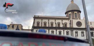 Choc a Napoli, spari contro un 16enne: indagini su un tentativo di rapina. Il giovane ha raggiunto l'ospedale "Pellegrini"