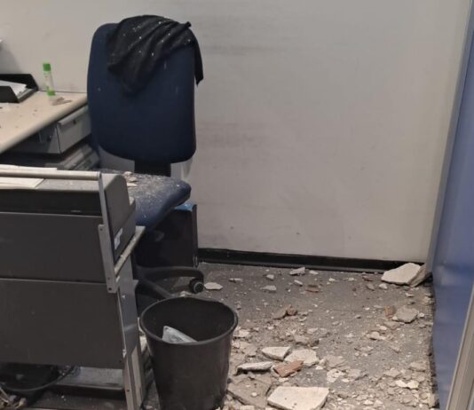 Crolla solaio Ufficio Postale di San Giuseppe Vesuviano