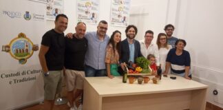 Pimonte, presentata la IV edizione de “I sentieri del gusto”, kermesse all’insegna del buon cibo, musica e spettacoli