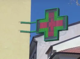 Crispano, rapina in farmacia. Arrestato 46enne, si cerca il complice