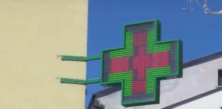 Crispano, rapina in farmacia. Arrestato 46enne, si cerca il complice