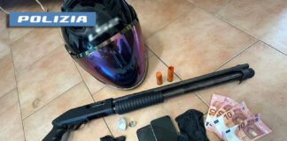 San Giovanni Barra, sorpresi con un fucile a pompa. Due napoletani arrestati