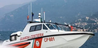 Vico Equense, 21enne rischia di annegare: salvata dalla Guardia Costiera di Castellammare