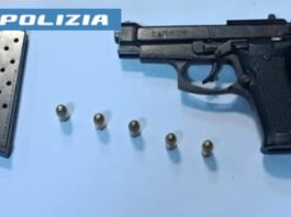 Caivano: in possesso di una pistola, se ne disfa durante il controllo. Arrestate tre persone