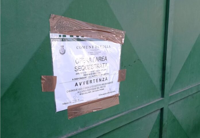 officina sequestrata