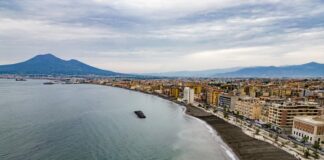 Perché il litorale di Castellammare di Stabia è tornato balneabile