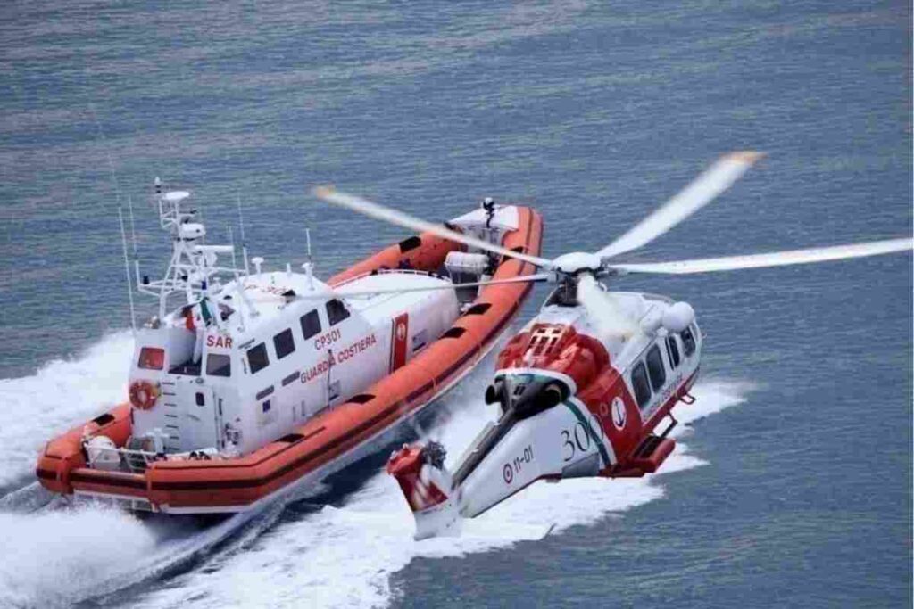 La Guardia Costiera ricorda a tutti l'importanza di rispettare le normative vigenti durante la navigazione e l'ancoraggio