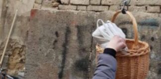 Napoli: cala il paniere, il panino è arrivato. A tenere la corda un uomo ricercato in tutta Europa