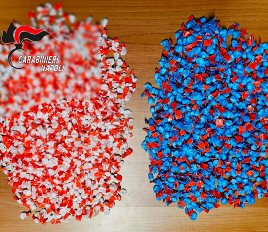 Castello di Cisterna, doppio arresto nella "Cisternina". Sequestro oltre 1600 dosi