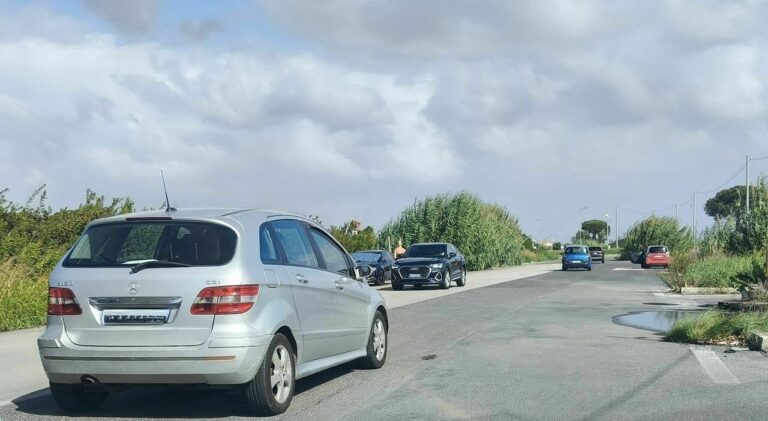 Controlli a Giugliano in Campania, identificate 165 persone