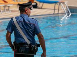 Dramma a San Sebastiano al Vesuvio, 15enne muore in piscina: i Carabinieri in un agriturismo