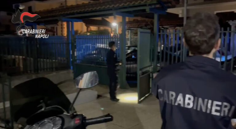 Giugliano in Campania: clan Mallardo, eseguite 4 misure cautelari