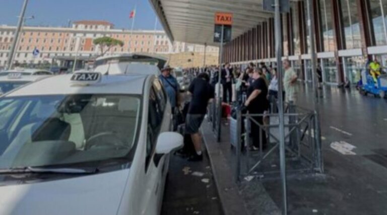 Pozzuoli: tassisti abusivi, senza patente o assicurazione. Ventiquattro quelli individuati in una mattinata Pozzuoli: tassisti abusivi, senza patente o assicurazione. Ventiquattro quelli individuati in una mattinata
