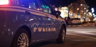 Napoli, sorpreso a rubare un cellulare. Arrestato un 38enne algerino