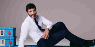 Stefano De Martino, buona la prima ad Affari Tuoi: "Come direbbe il buon Amadeus: soldi sicuri!"