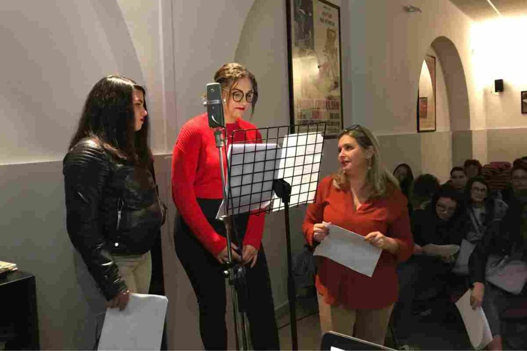 Le grandi voci di Hollywood al Maschio Angioino di Napoli: al via la IV edizione di "Voci tra le Onde"