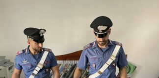 Giugliano e Sparanise: chili di marijuana, armi e munizioni. Arrestate 3 persone