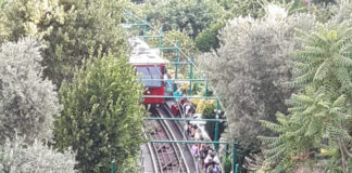 Capri, si ferma la funicolare per il maltempo: passeggeri fatti scendere