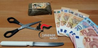 Ercolano e Portici, carabinieri arrestano pusher. In casa droga e soldi