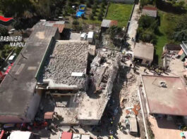 Saviano, avviate le operazioni per rimuovere le macerie del crollo che ha causato la morte di quattro persone