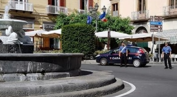 Vico Equense, arrestato pusher 18enne incensurato