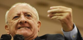 Boscotrecase, De Luca incalza: "Non devono neanche immaginare che la Regione Campania possa diventare merce di scambio"