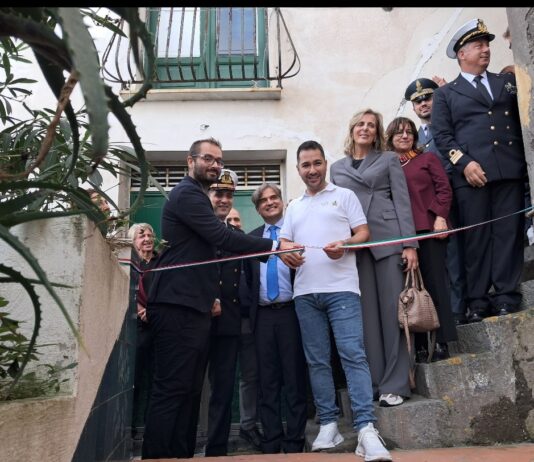 Tagliato il nastro del nuovo Centro di Primo Soccorso per Tartarughe e di Biologia Marina dell'Amp Punta Campanella