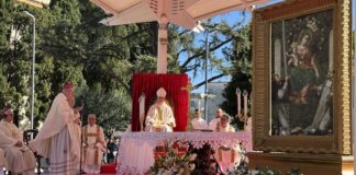 Pompei, Supplica alla Madonna: le “armi” dello spirito contro l’abisso della guerra
