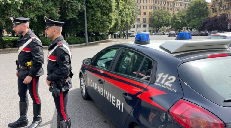Napoli: droga negli slip, 18enne arrestato