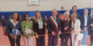 Torre del Greco, inaugurata la ristrutturata palestra del comprensivo Leopardi