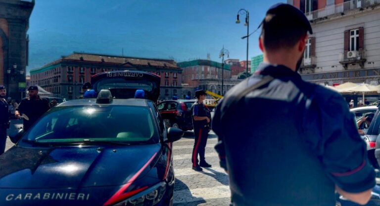Napoli, targhe estere. Centinaia di sanzioni per veicoli e polizze assicurative non conformi