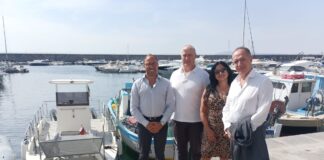 Torre del Greco, monitoraggio delle attività del battello “Sistema Pelikan”