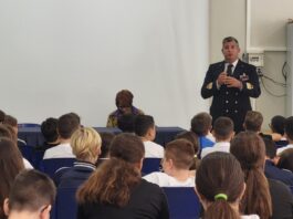 Castellammare di Stabia: Capitaneria di Porto, Comune e scuole insieme per difendere il mare