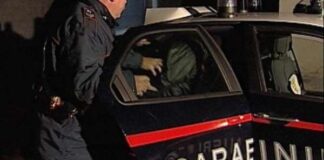 Napoli, Pianura: un video registrato di nascosto costa le manette ad un 47enne