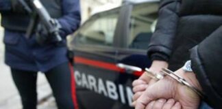 Giugliano, evade e con la famiglia va in pasticceria. Tra i clienti c’è anche un carabiniere, 33enne arrestato