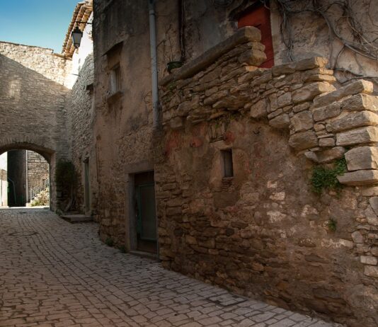 Il valore degli host e delle community per i borghi: al via il meetup interregionale