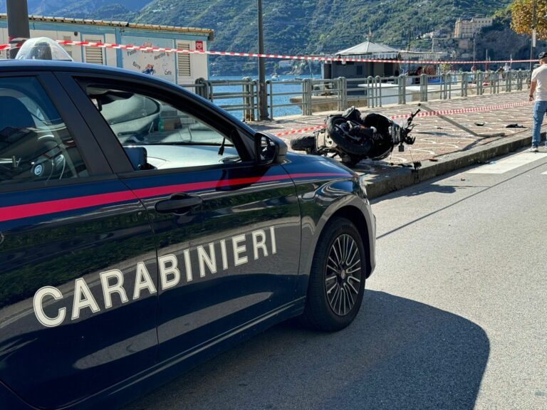 Napoli, investì un uomo per motivi di gelosia. Arrestato 41enne