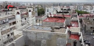 Napoli, Ponticelli: perquisizioni a tappeto, terzo giorno di controlli nei rioni più difficili della città