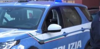 Napoli, Materdei: rubano un’auto e scappano tra le vie del centro. Arrestato 25enne