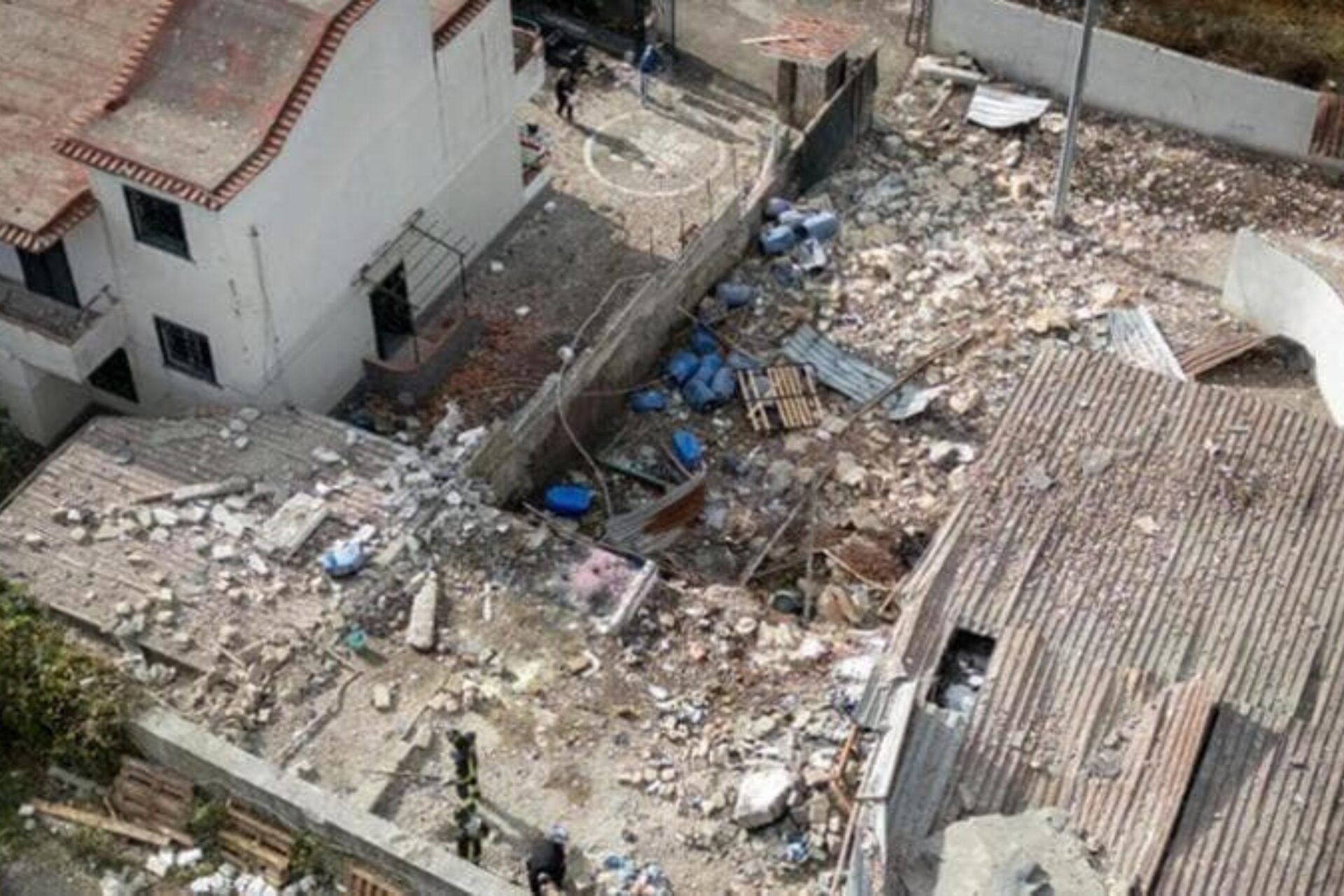 Ercolano, fermato il proprietario della fabbrica abusiva: nell'esplosione vi erano morti tre ragazzi