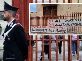 La docente picchiata da trenta genitori è ora indagata. La Procura: “E’ un atto dovuto”