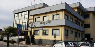 Volla, chiusa l'esperienza Di Costanzo: prefetto Napoli nomina commissario