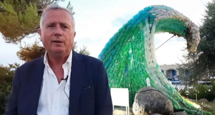 La Fondazione Vassallo: "Il sindaco Pisani ha cercato di oscurare la verità su Angelo: si dimetta"