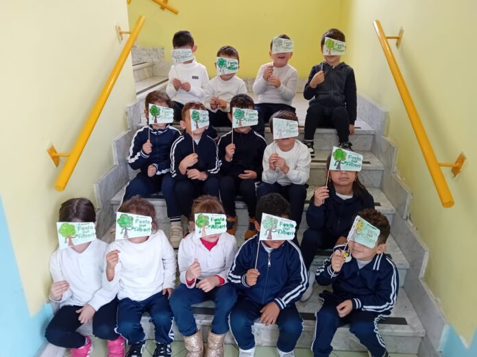 Giornata Mondiale dell’Infanzia e Festa dell’Albero al 2° Circolo Didattico di Pompei