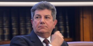 Castellammare, il Sindaco condanna il raid al 2Panzini: “Nessuno ha il diritto di farsi giustizia da sé”