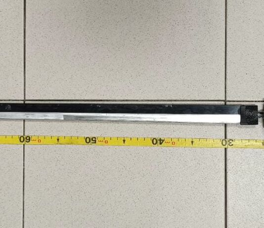 Ischia e Procida: Carabinieri setacciano le strade tra 15enni greci e una katana