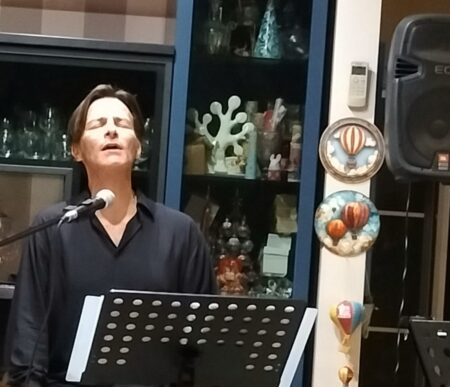 “Masiello canta Viviani” conquista il salotto di Portici