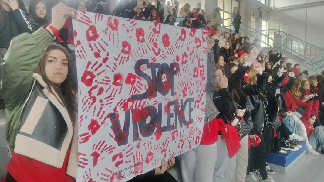 Pomigliano d’Arco: contro la violenza alle donne un connubio unico tra sport e istituzioni