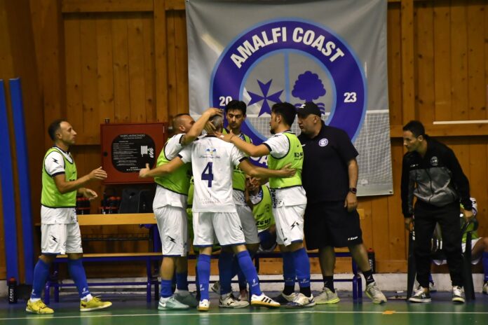 Ad Aversa contro il Borgo Five la prima sulla panchina dell’Amalfi Coast Sambuco per il duo Ruocco - Gambardella