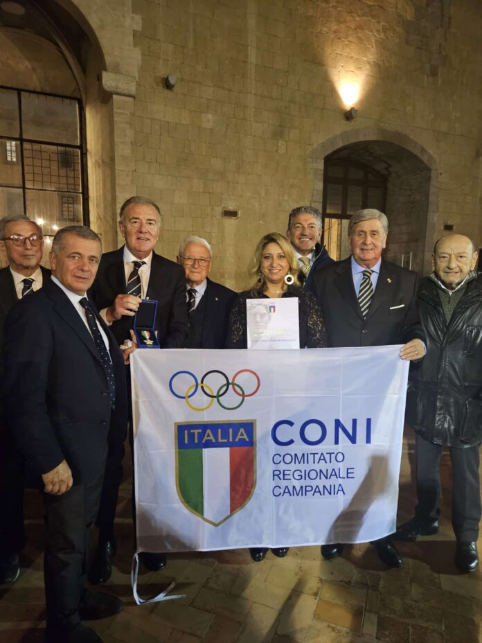 Circolo Nautico Torre del Greco: conferita dal Coni la stella d'oro al merito sportivo